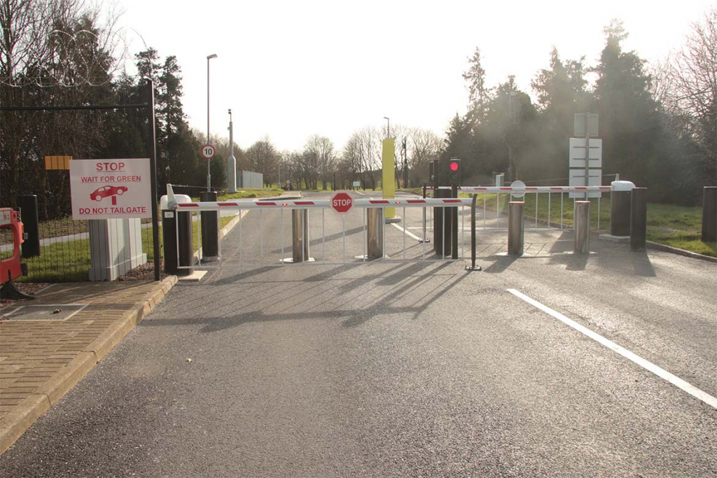 perimeter security gate